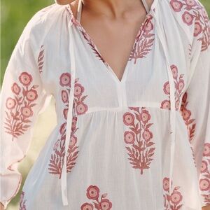 Anthropologie NWT S White Boho Peasant Blouse with Rose Pink Floral Print